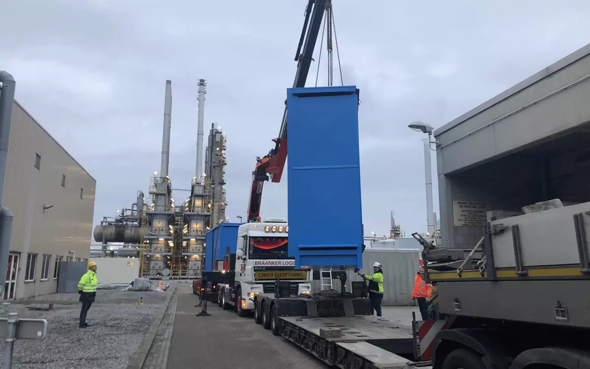 Opslagcontainers voor Vynova