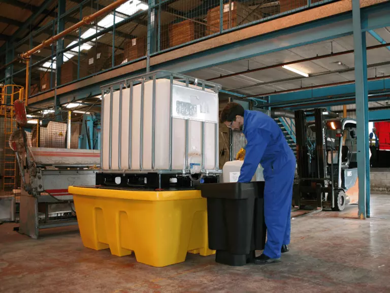 IBC lekbak kunststof