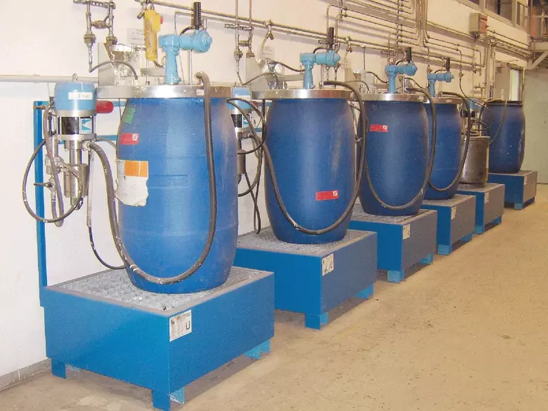 Waarom stalen lekbakken soms beter zijn